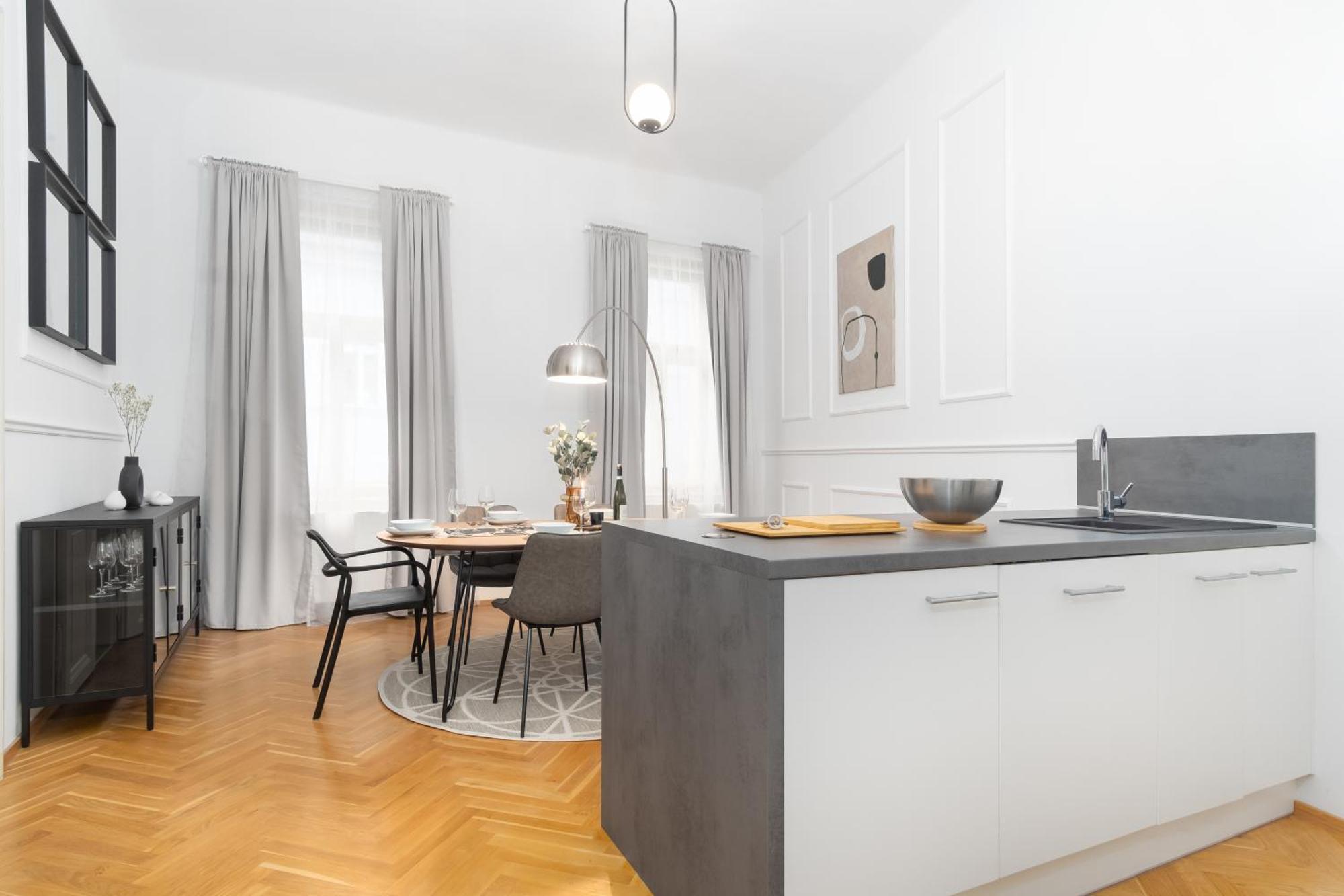Stru House By Prague Days - Luxurious Apartments Next To National Theatre Экстерьер фото